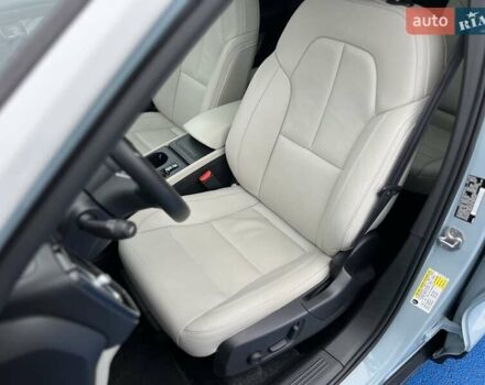 Синий Вольво XC40, объемом двигателя 1.97 л и пробегом 55 тыс. км за 23999 $, фото 25 на Automoto.ua