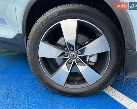 Синий Вольво XC40, объемом двигателя 1.97 л и пробегом 55 тыс. км за 23999 $, фото 15 на Automoto.ua