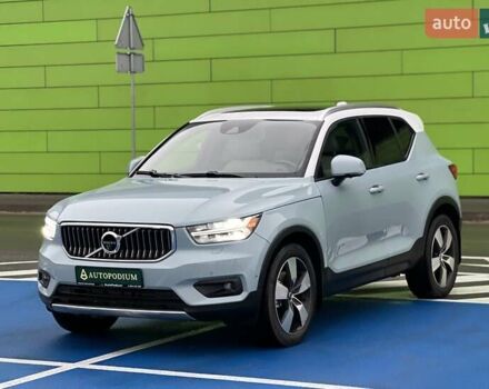 Синий Вольво XC40, объемом двигателя 1.97 л и пробегом 55 тыс. км за 23999 $, фото 3 на Automoto.ua