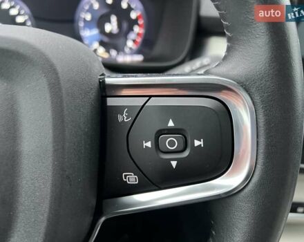 Синий Вольво XC40, объемом двигателя 1.97 л и пробегом 55 тыс. км за 23999 $, фото 44 на Automoto.ua