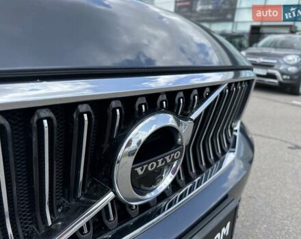 Синій Вольво XC40, об'ємом двигуна 1.97 л та пробігом 257 тис. км за 24900 $, фото 13 на Automoto.ua