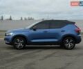 Синий Вольво XC40, объемом двигателя 1.97 л и пробегом 85 тыс. км за 28409 $, фото 3 на Automoto.ua