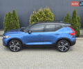 Синий Вольво XC40, объемом двигателя 2 л и пробегом 136 тыс. км за 21900 $, фото 1 на Automoto.ua