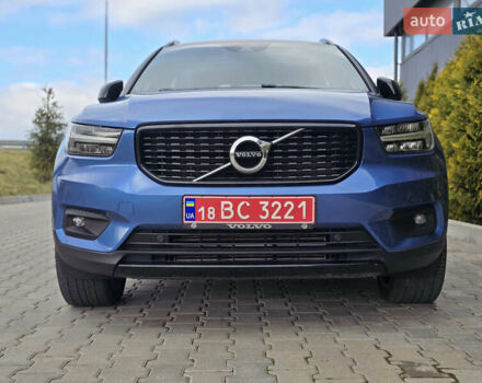 Синий Вольво XC40, объемом двигателя 2 л и пробегом 136 тыс. км за 21900 $, фото 8 на Automoto.ua