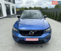 Синий Вольво XC40, объемом двигателя 1.97 л и пробегом 98 тыс. км за 25999 $, фото 3 на Automoto.ua