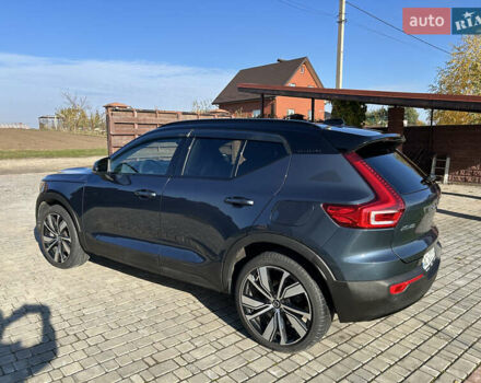 Синій Вольво XC40, об'ємом двигуна 0 л та пробігом 25 тис. км за 25900 $, фото 4 на Automoto.ua