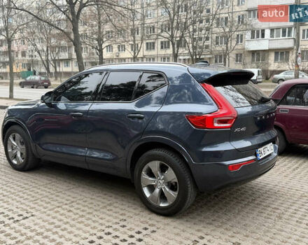 Синий Вольво XC40, объемом двигателя 1.97 л и пробегом 62 тыс. км за 24499 $, фото 7 на Automoto.ua