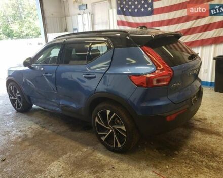Синій Вольво XC40, об'ємом двигуна 2 л та пробігом 98 тис. км за 6900 $, фото 1 на Automoto.ua