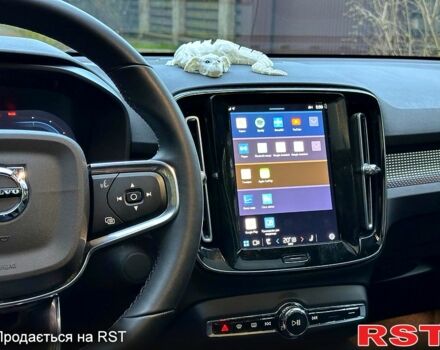 Синій Вольво XC40, об'ємом двигуна 0 л та пробігом 25 тис. км за 25000 $, фото 5 на Automoto.ua