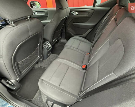 Синий Вольво XC40, объемом двигателя 0 л и пробегом 115 тыс. км за 23599 $, фото 45 на Automoto.ua