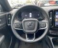 Вольво XC40 2023 в Киеве на Automoto.ua Синий Вольво XC40, объемом двигателя 0 л и пробегом 29 тыс. км за 35462 $, фото 21 на Automoto.ua