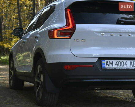 Синій Вольво XC40, об'ємом двигуна 1.97 л та пробігом 10 тис. км за 45349 $, фото 26 на Automoto.ua