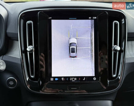 Синий Вольво XC40, объемом двигателя 1.97 л и пробегом 7 тыс. км за 36000 $, фото 43 на Automoto.ua