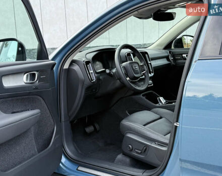 Синий Вольво XC40, объемом двигателя 1.97 л и пробегом 7 тыс. км за 36000 $, фото 65 на Automoto.ua