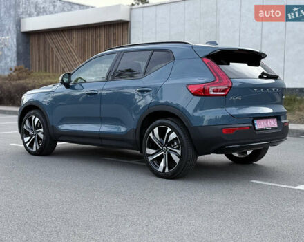 Синий Вольво XC40, объемом двигателя 1.97 л и пробегом 7 тыс. км за 36000 $, фото 5 на Automoto.ua