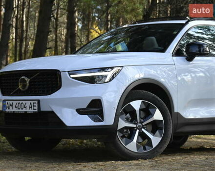 Синій Вольво XC40, об'ємом двигуна 1.97 л та пробігом 10 тис. км за 45349 $, фото 16 на Automoto.ua