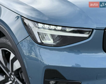 Синий Вольво XC40, объемом двигателя 1.97 л и пробегом 7 тыс. км за 36000 $, фото 45 на Automoto.ua