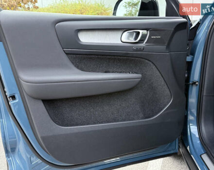 Синий Вольво XC40, объемом двигателя 1.97 л и пробегом 7 тыс. км за 36000 $, фото 58 на Automoto.ua