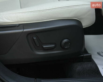 Синий Вольво XC40, объемом двигателя 1.97 л и пробегом 10 тыс. км за 45400 $, фото 72 на Automoto.ua