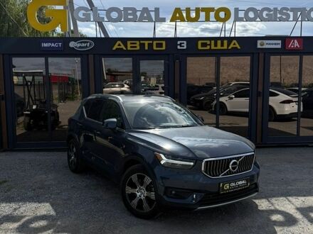 Синий Вольво XC40, объемом двигателя 2 л и пробегом 81 тыс. км за 24500 $, фото 1 на Automoto.ua