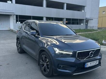 Синий Вольво XC40, объемом двигателя 1.97 л и пробегом 164 тыс. км за 24000 $, фото 1 на Automoto.ua