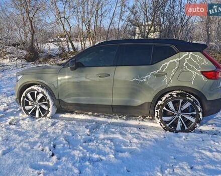 Зеленый Вольво XC40, объемом двигателя 0 л и пробегом 99 тыс. км за 25500 $, фото 10 на Automoto.ua
