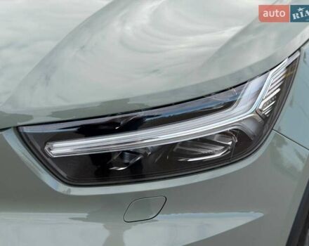 Вольво XC40 2021 в Киеве на Automoto.ua Зеленый Вольво XC40, объемом двигателя 0 л и пробегом 82 тыс. км за 32729 $, фото 10 на Automoto.ua