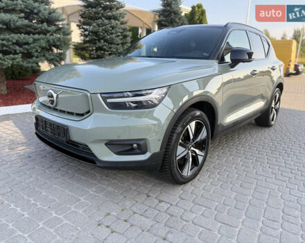 Зеленый Вольво XC40, объемом двигателя 0 л и пробегом 32 тыс. км за 30500 $, фото 12 на Automoto.ua