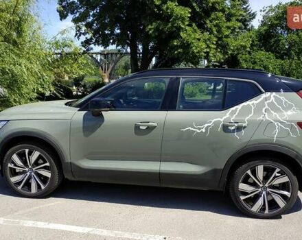 Вольво XC40 2021 в Кривом Роге на Automoto.ua Зеленый Вольво XC40, объемом двигателя 0 л и пробегом 24 тыс. км за 39999 $, фото 1 на Automoto.ua