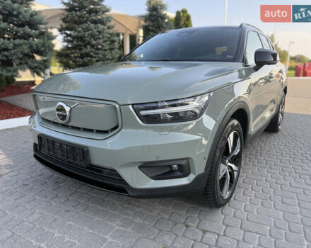 Зеленый Вольво XC40, объемом двигателя 0 л и пробегом 32 тыс. км за 30500 $, фото 7 на Automoto.ua