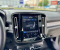 Зеленый Вольво XC40, объемом двигателя 0 л и пробегом 40 тыс. км за 29500 $, фото 31 на Automoto.ua