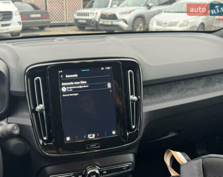 Зеленый Вольво XC40, объемом двигателя 0 л и пробегом 69 тыс. км за 23300 $, фото 28 на Automoto.ua