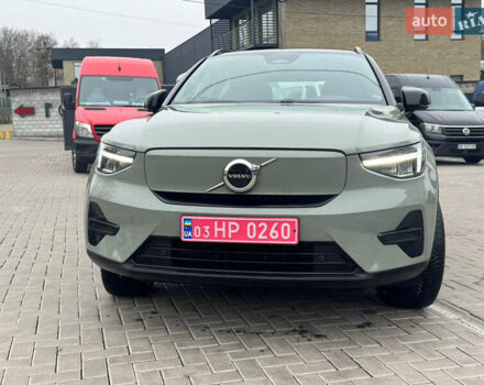 Зеленый Вольво XC40, объемом двигателя 0 л и пробегом 69 тыс. км за 23300 $, фото 2 на Automoto.ua