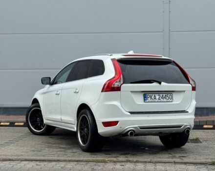 Белый Вольво ХС60, объемом двигателя 2.4 л и пробегом 230 тыс. км за 4300 $, фото 4 на Automoto.ua