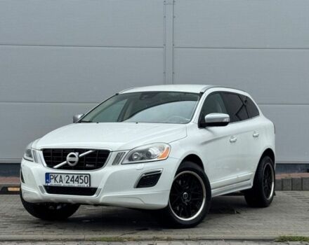 Белый Вольво ХС60, объемом двигателя 2.4 л и пробегом 230 тыс. км за 4300 $, фото 3 на Automoto.ua