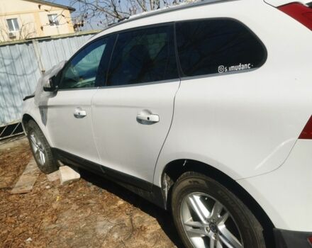 Белый Вольво ХС60, объемом двигателя 2.95 л и пробегом 190 тыс. км за 3300 $, фото 1 на Automoto.ua