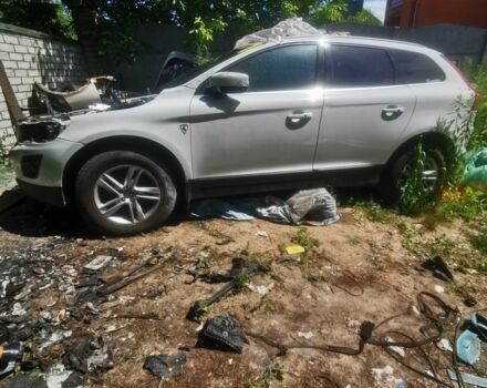 Белый Вольво ХС60, объемом двигателя 2.95 л и пробегом 190 тыс. км за 3300 $, фото 6 на Automoto.ua