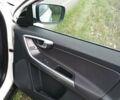 Белый Вольво ХС60, объемом двигателя 2.4 л и пробегом 204 тыс. км за 15200 $, фото 3 на Automoto.ua