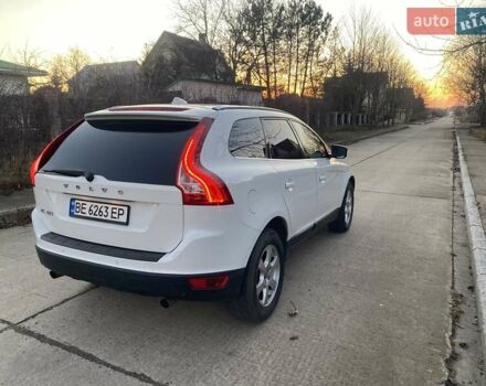 Белый Вольво ХС60, объемом двигателя 3.2 л и пробегом 263 тыс. км за 14500 $, фото 3 на Automoto.ua