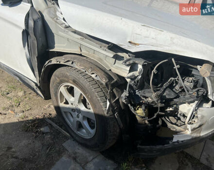 Белый Вольво ХС60, объемом двигателя 3.2 л и пробегом 222 тыс. км за 7500 $, фото 8 на Automoto.ua