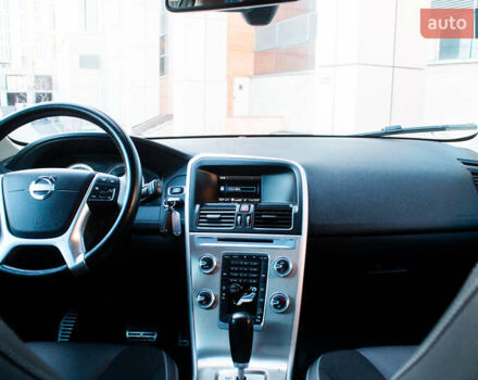 Белый Вольво ХС60, объемом двигателя 2.4 л и пробегом 215 тыс. км за 15200 $, фото 21 на Automoto.ua