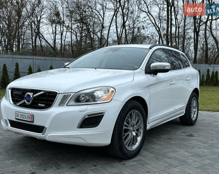 Белый Вольво ХС60, объемом двигателя 2.4 л и пробегом 236 тыс. км за 15990 $, фото 1 на Automoto.ua
