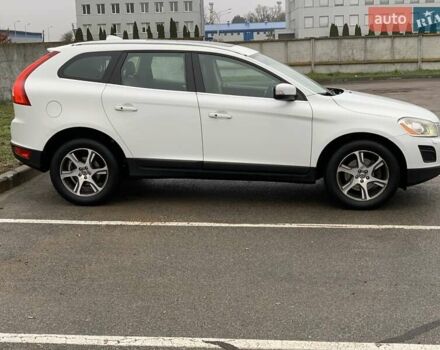 Білий Вольво ХС60, об'ємом двигуна 2.4 л та пробігом 359 тис. км за 13500 $, фото 2 на Automoto.ua