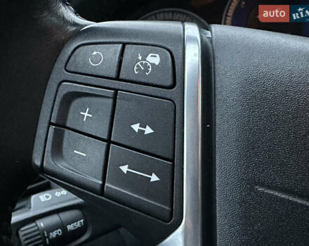 Белый Вольво ХС60, объемом двигателя 2.4 л и пробегом 236 тыс. км за 15990 $, фото 23 на Automoto.ua