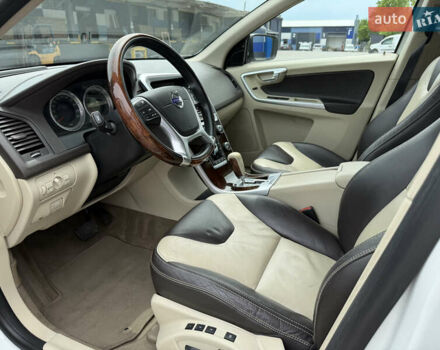 Білий Вольво ХС60, об'ємом двигуна 2.4 л та пробігом 157 тис. км за 17550 $, фото 28 на Automoto.ua