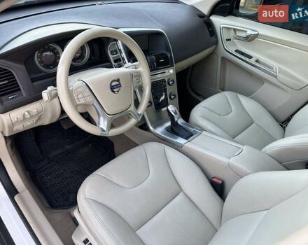 Белый Вольво ХС60, объемом двигателя 3.2 л и пробегом 243 тыс. км за 14288 $, фото 14 на Automoto.ua