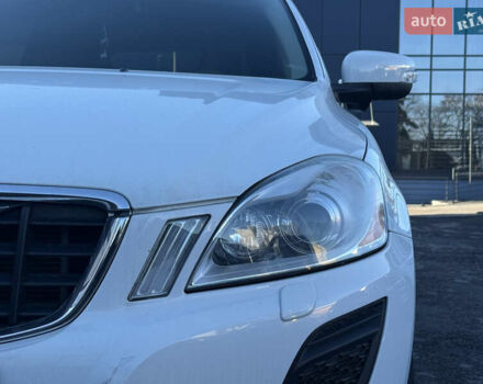 Білий Вольво ХС60, об'ємом двигуна 2.4 л та пробігом 157 тис. км за 15999 $, фото 17 на Automoto.ua