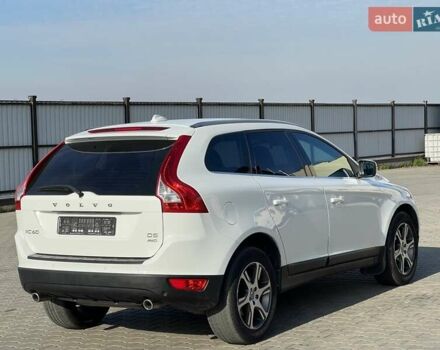 Белый Вольво ХС60, объемом двигателя 2.4 л и пробегом 240 тыс. км за 13999 $, фото 21 на Automoto.ua