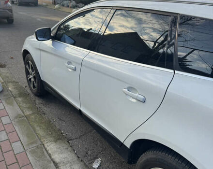 Білий Вольво ХС60, об'ємом двигуна 2.4 л та пробігом 170 тис. км за 16000 $, фото 6 на Automoto.ua