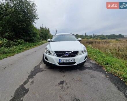Белый Вольво ХС60, объемом двигателя 1.98 л и пробегом 193 тыс. км за 16500 $, фото 8 на Automoto.ua
